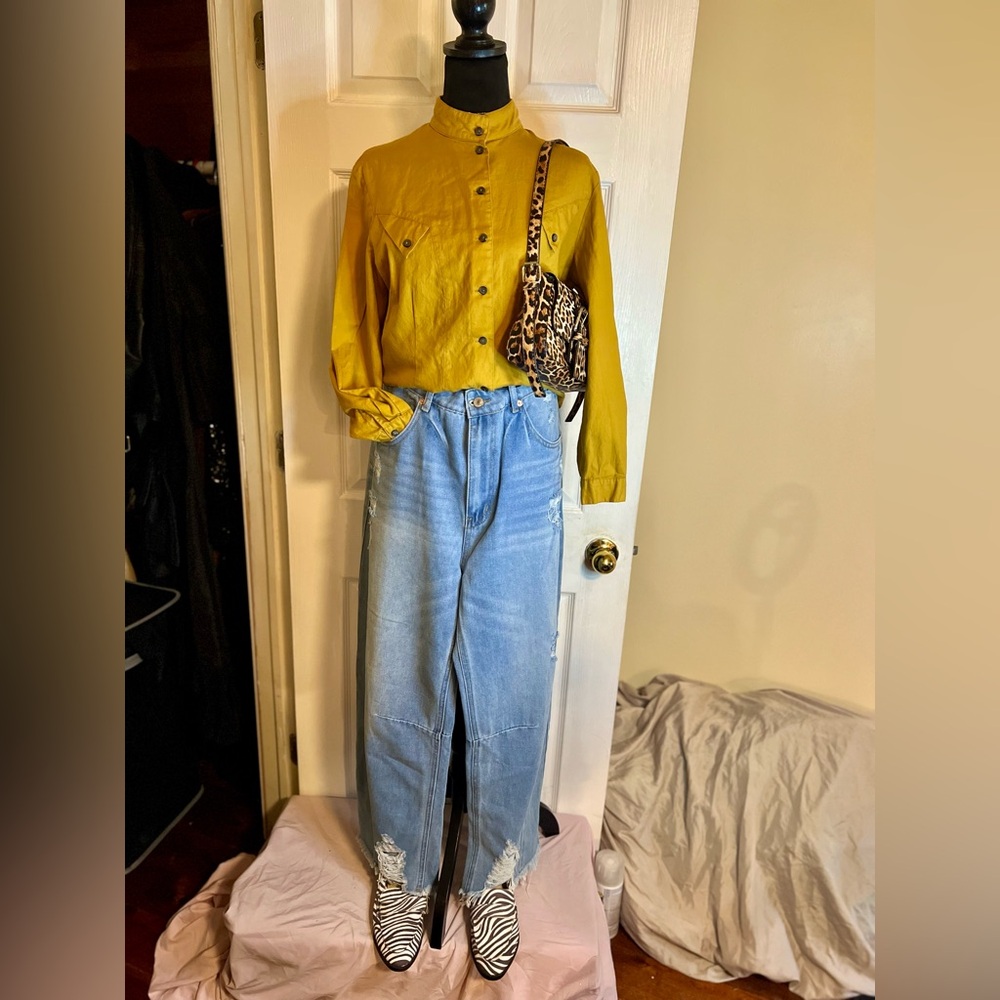 Women’s‎ Vintage Golden Yellow Angular Point Pocket Cotton Crop Shirt Medium